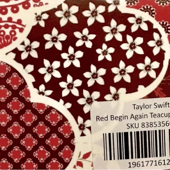 Taylor Swift Red Begin Again Teacup Ornament Sold Out Rare Nee Official​​ - Picture 2 of 2